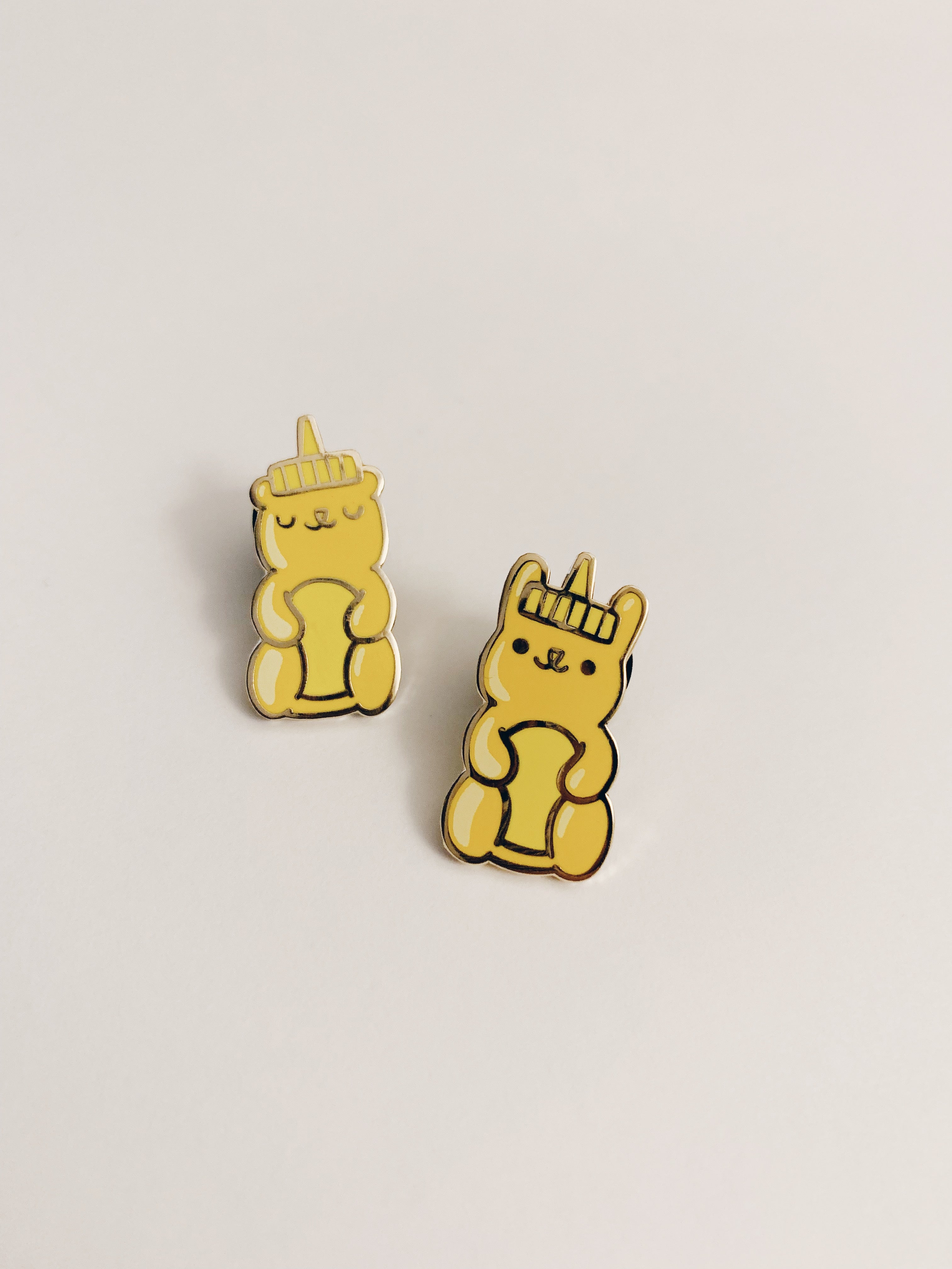 Honey Bear Pin